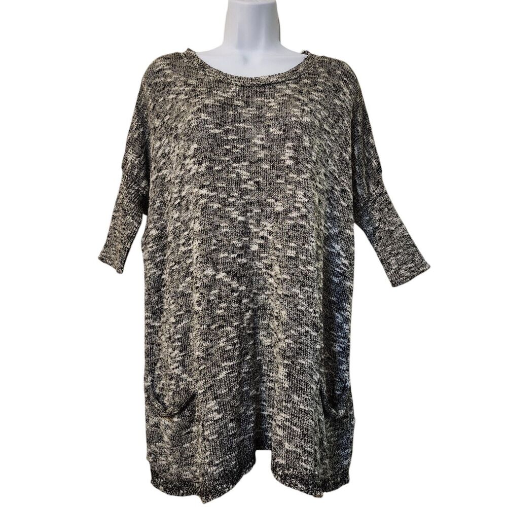 Express Womens Tunic Sweater Size XS/S Oversized Black White Short Dolman Sleeve